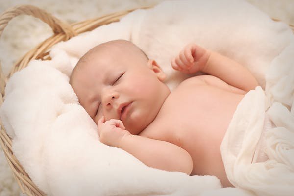 La régression de sommeil chez les bébés : causes et solutions